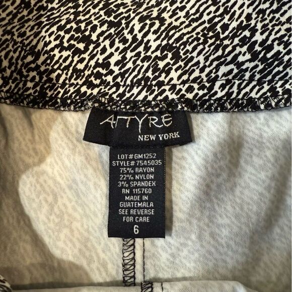 Attyre Black White Abstract Animal Print Pattern Pockets Tennis Golf SZ 6 - Picture 5 of 6